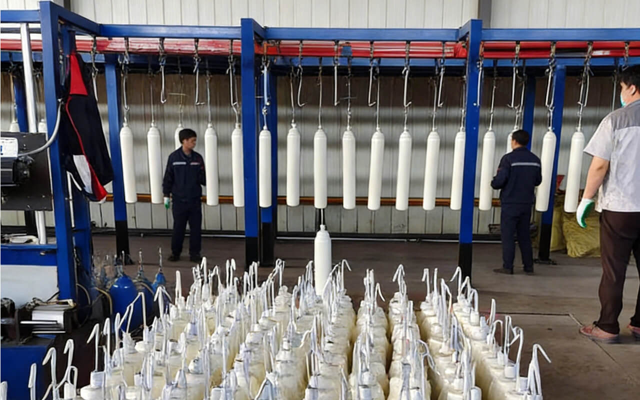 Handheld powder coating solution