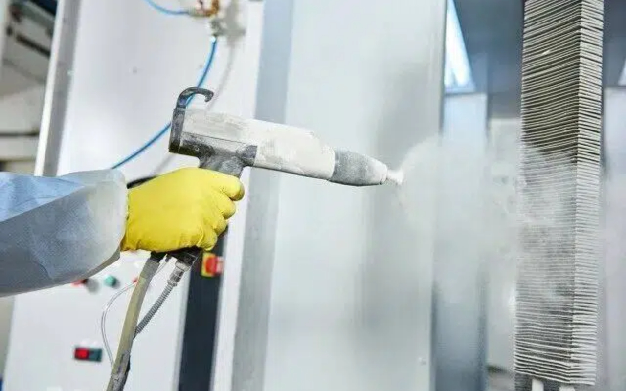 powder painting gun.jpg