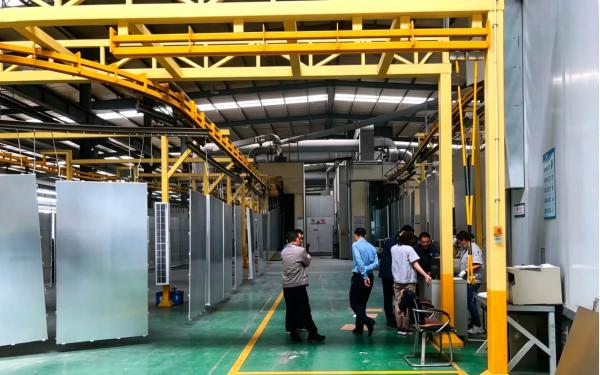 Manual liquid coating line