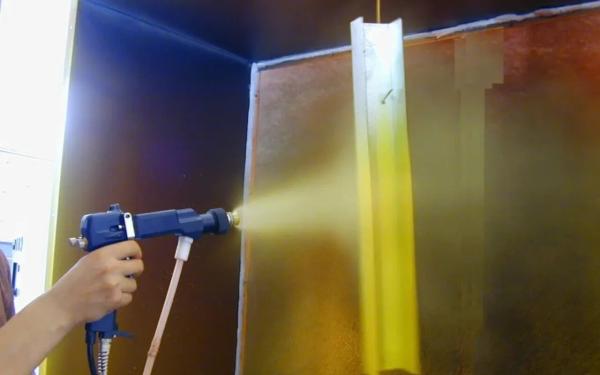 Powder Coating vs. Liquid Painting: How to Choose the Right Coating Process?
